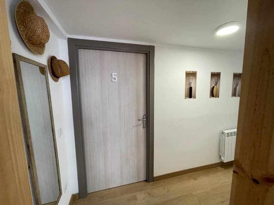 Oak Palace Oakplacescom León Kültér fotó